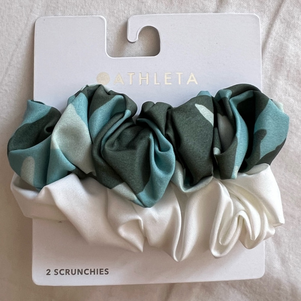 Athleta - 2 Pack Scrunchies Teal/Camo and White